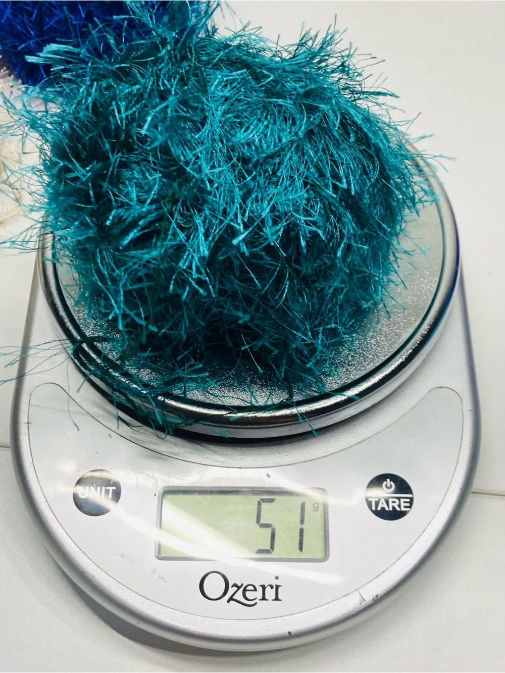 394 g / 13.4 oz Untagged Fun Fur Multicolor Eyelash Yarn Bundle